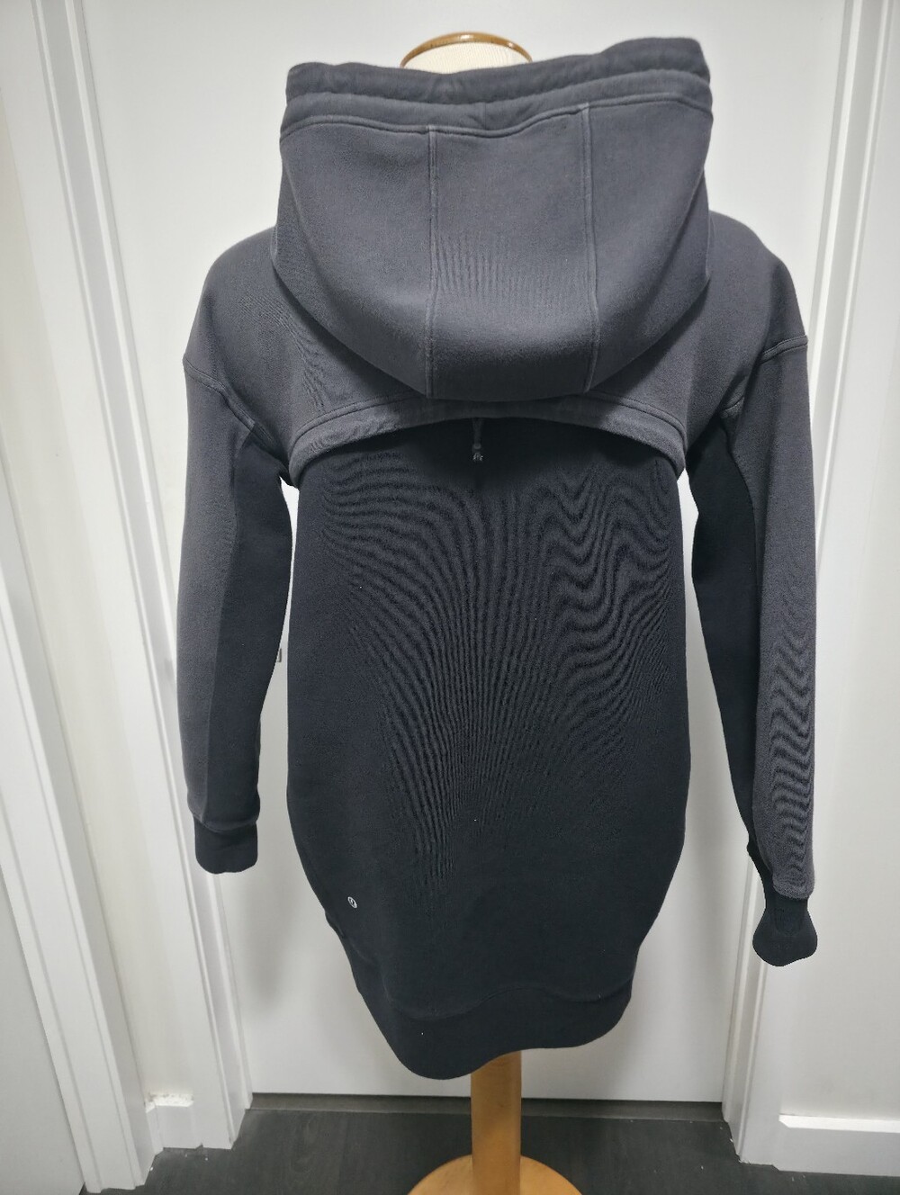 Lululemon In Orbit Jacket - Picture 2 of 5